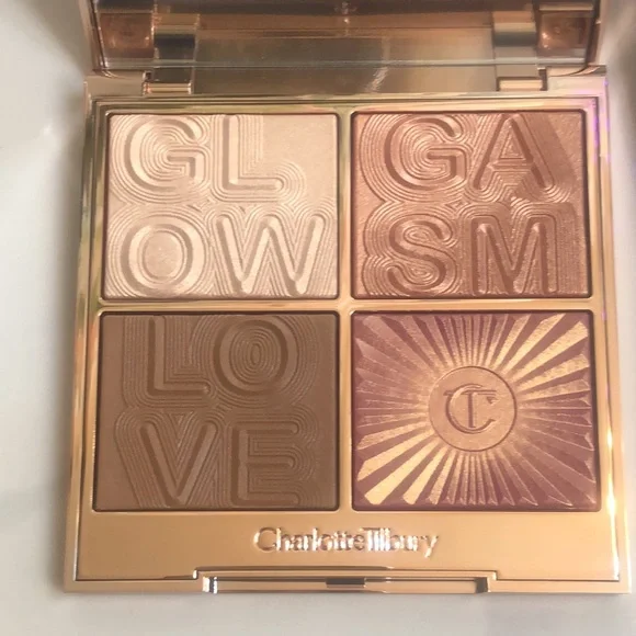 Charlotte Tilbury Glowgasm Lightgasm Light Medium Face Palette 15.2g NIB - Picture 3 of 13